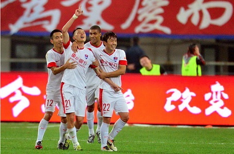 更高的上座 更高的上座